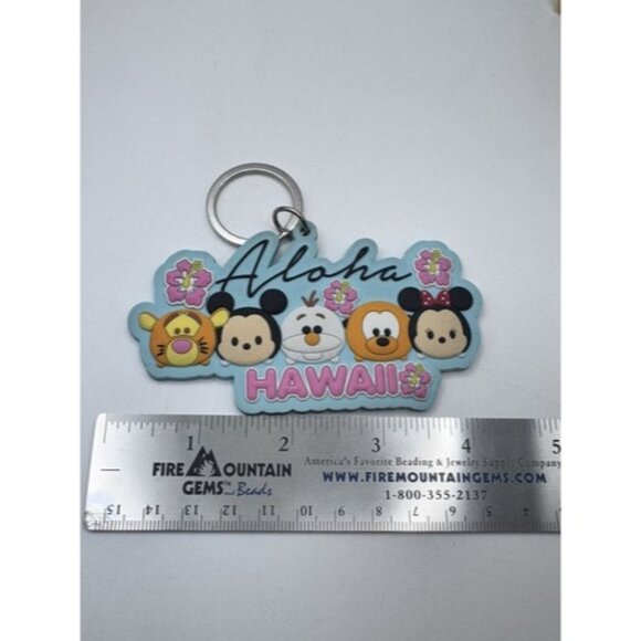 Disney Tsum Tsum Hawaii Laser Cut Rubber Keychains- Disney Accessories - Picture 2 of 3
